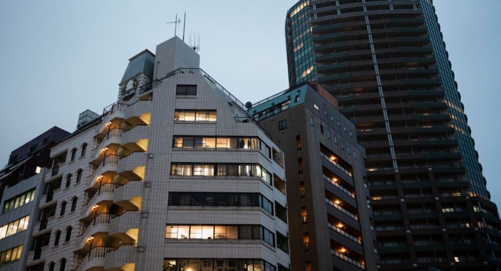 Remates judiciales en Colombia / Freepik