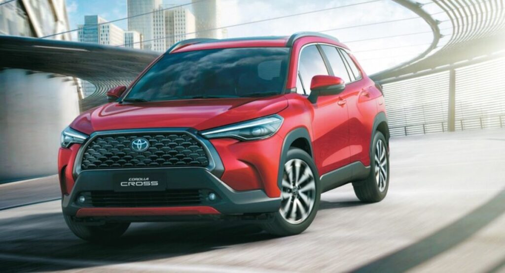 Corolla Cross / Toyota