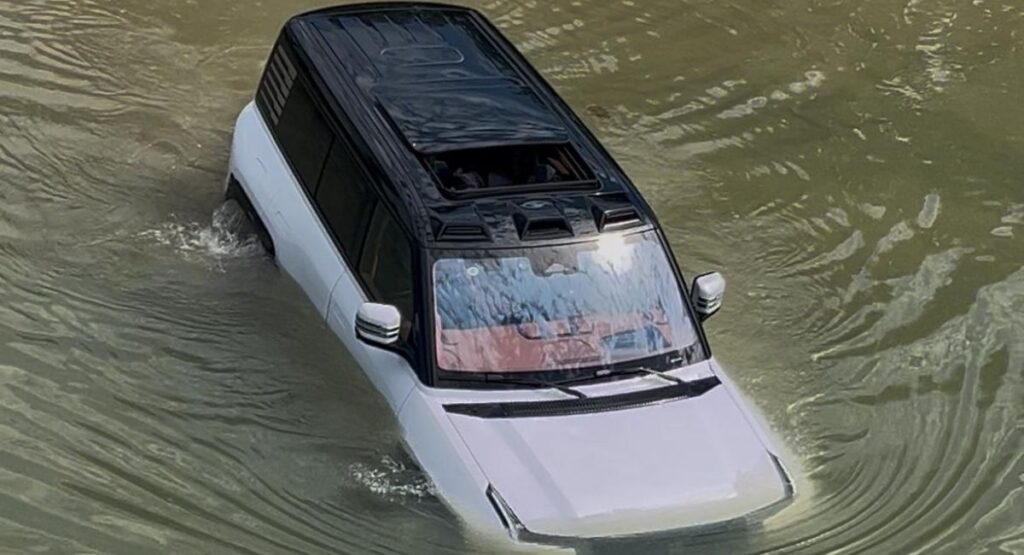 Yangwang U8L / Pulzo