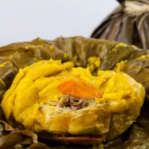Por qué le ponen zanahoria a los tamales en Colombia: esta es la verdadera razón
