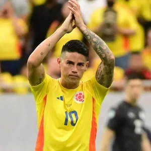 “La zurda de James guía a Colombia”: medios extranjeros se rinden ante la magia del ’10’