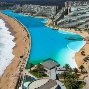 ¿Cuál es la piscina más grande del mundo? Queda a siete horas de Bogotá, ruta y planes