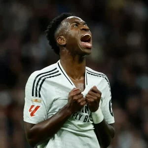 Vinicius reaccionó a segundo puesto en Balón de Oro y sacó chispas: “No están preparados”