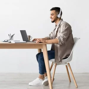 Llega 2025 con vacantes de teletrabajo, sin experiencia y dan salarios de casi $ 3’000.000