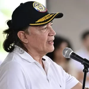 “Nos va a tocar”: Bolívar da mala noticia a trabajadores en Colombia; vienen recortes