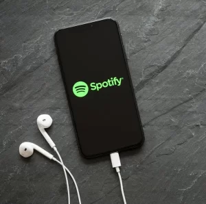 Cuánto cuestan los planes de Spotify en 2025 y por qué los estudiantes salen beneficiados