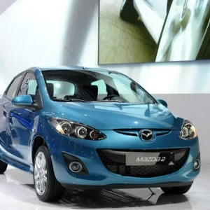 Filtran fotos del nuevo Mazda 2, que cambiaría y se transformaría a camioneta eléctrica