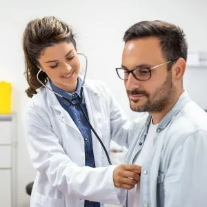 Exámenes médicos imprescindibles para comenzar una vida con hábitos saludables