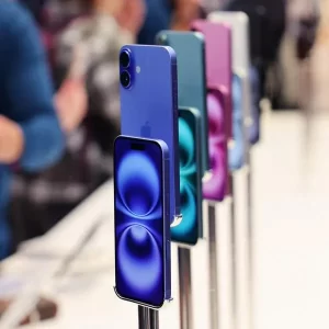 Confirman precios del iPhone 16e en Colombia, que será un millón más barato que el 16