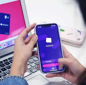 ¿Qué pasa si abre Nequi en otro celular? Alivio para hacerlo sin que se bloquee