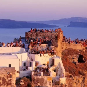 Paradisiaco destino pone a sufrir a colombianos y les hará cobro extra por cambio vigente