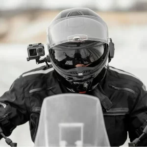 ¿Hay multa para motociclistas por llevar cámara GoPro en el casco? Norma mete freno en seco