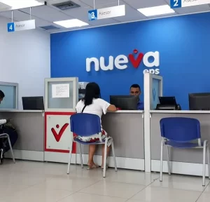 Nueva EPS da su versión sobre muerte de hombre que estaba haciendo fila en una de sus sedes