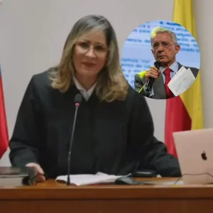 Valor del semestre de derecho en la U. Cooperativa de Colombia: allí estudió jueza de caso Uribe