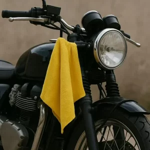 El significado del trapo amarillo en motos que pocos conductores conocen