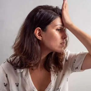 Cómo es la dieta (muy común) que puede dañar la memoria en solo 4 días, según nuevo estudio