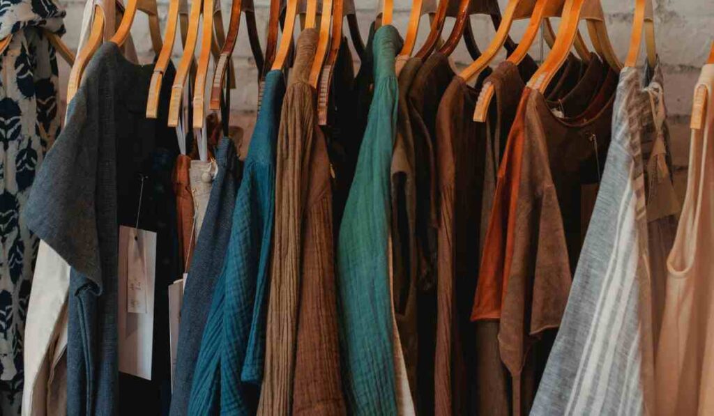 Vestuario y calzado son los productos más solicitados en diciembre.