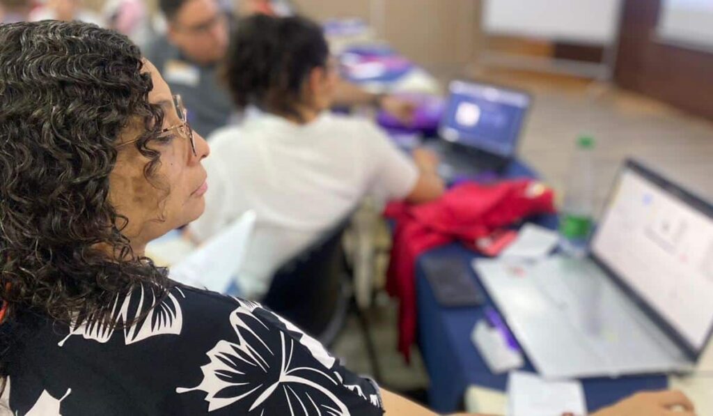 Trabajadores y reforma laboral. Imagen: Tomada de la cuenta oficial en X del MinTIC