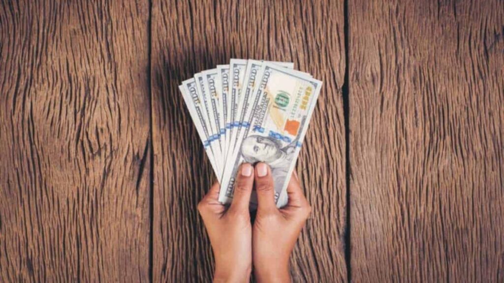 Dólares / Freepik
