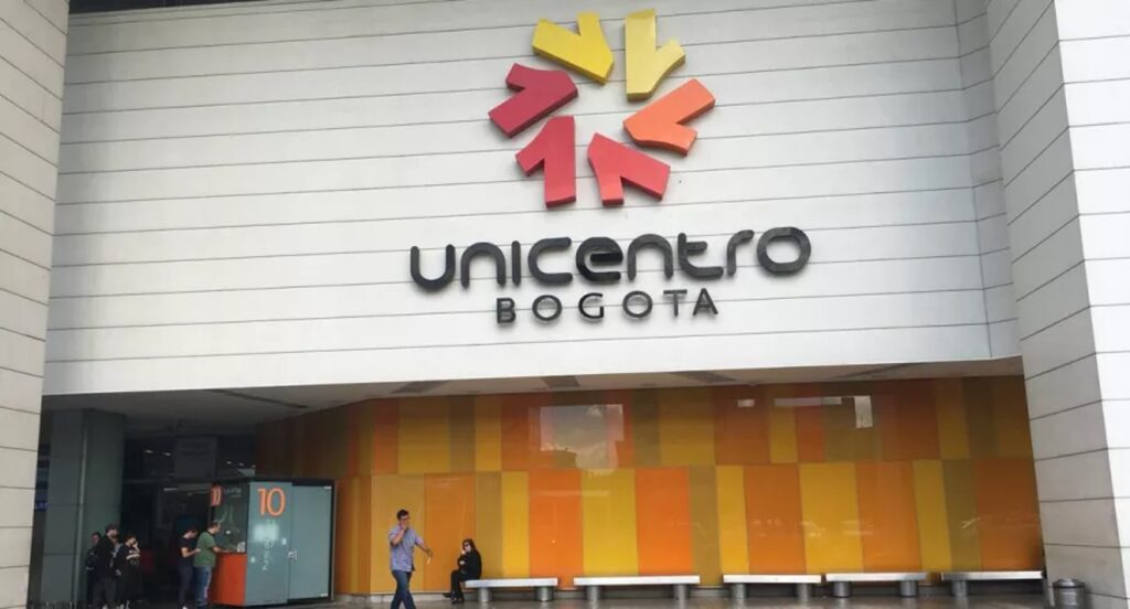 Centro Comercial Unicentro de Bogotá / Página de Unicentro