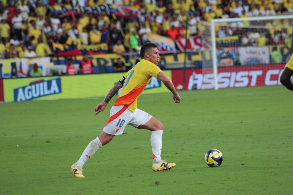 James Rodríguez / Diego Quiroga - Pulzo