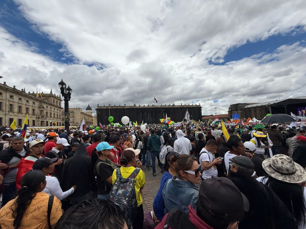 Marchas en Bogotá del primero de mayo / Julián Castañeda, Pulzo