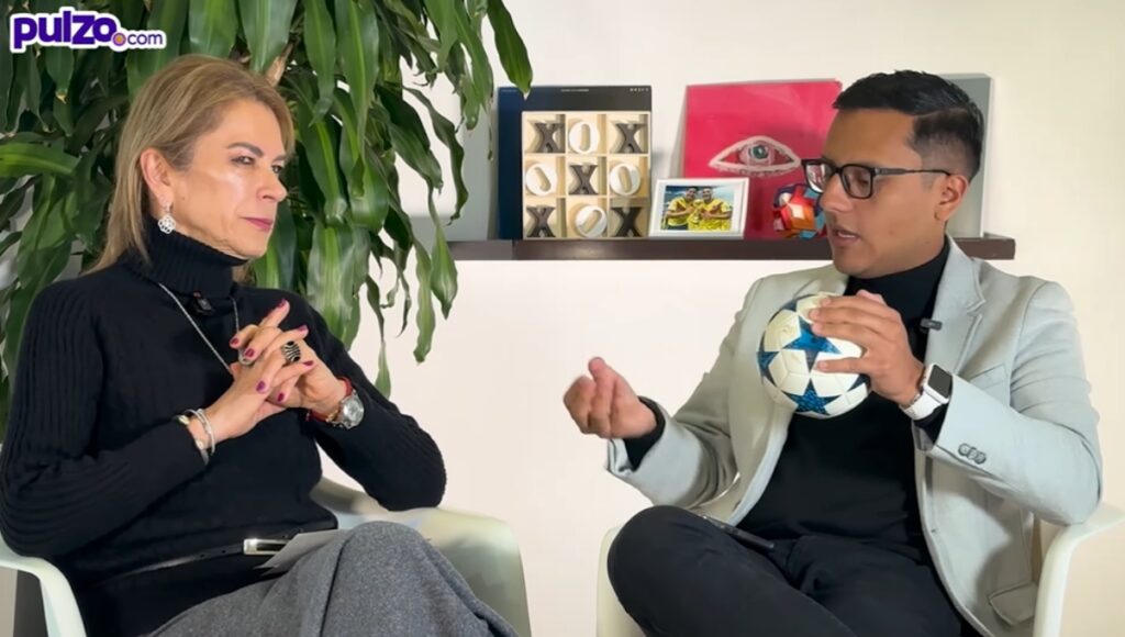 Patricia Duque, ministra del Deporte y Felipe Galindo, periodista / Pulzo