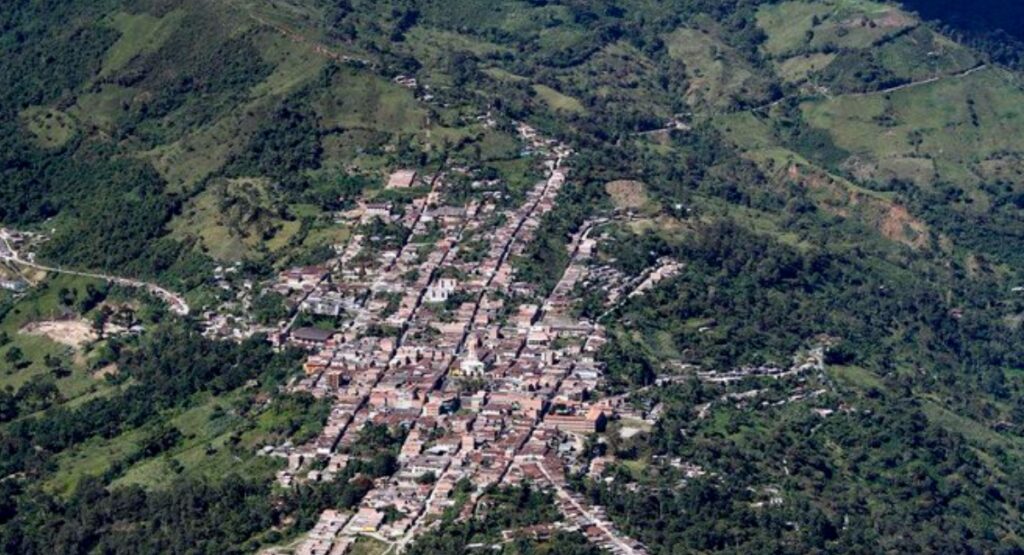 Municipio de Ituango (2)/ X:@genteconvos