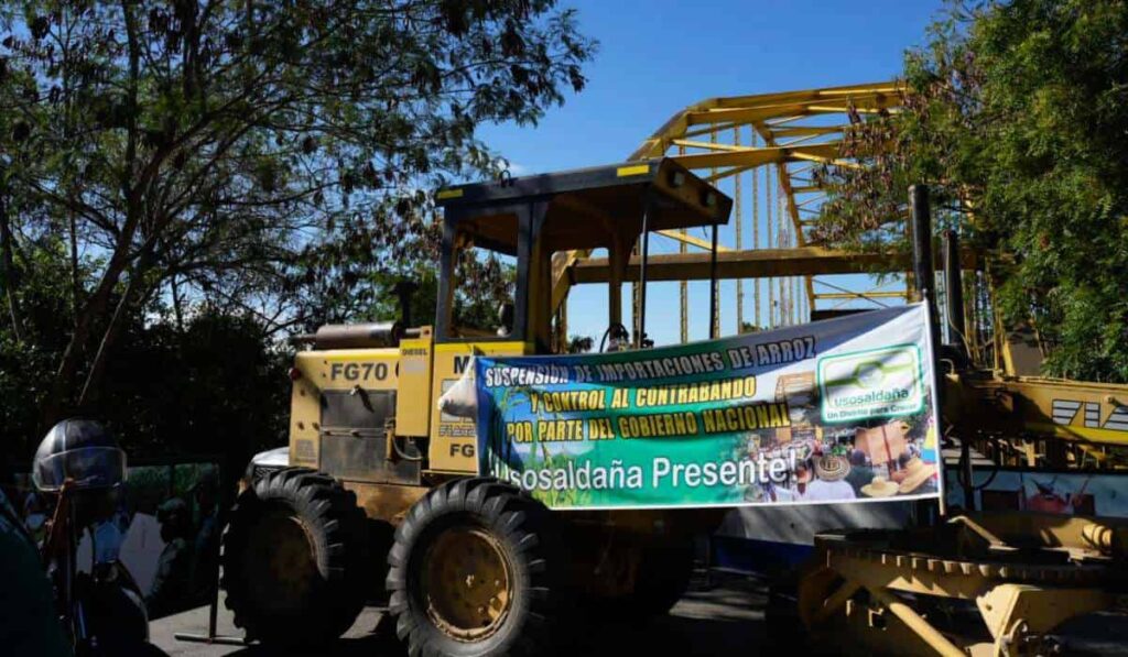 Cultivadores de arroz en Colombia completan tres días de paro en Colombia. Imagen: X María Fernanda Carrascal.