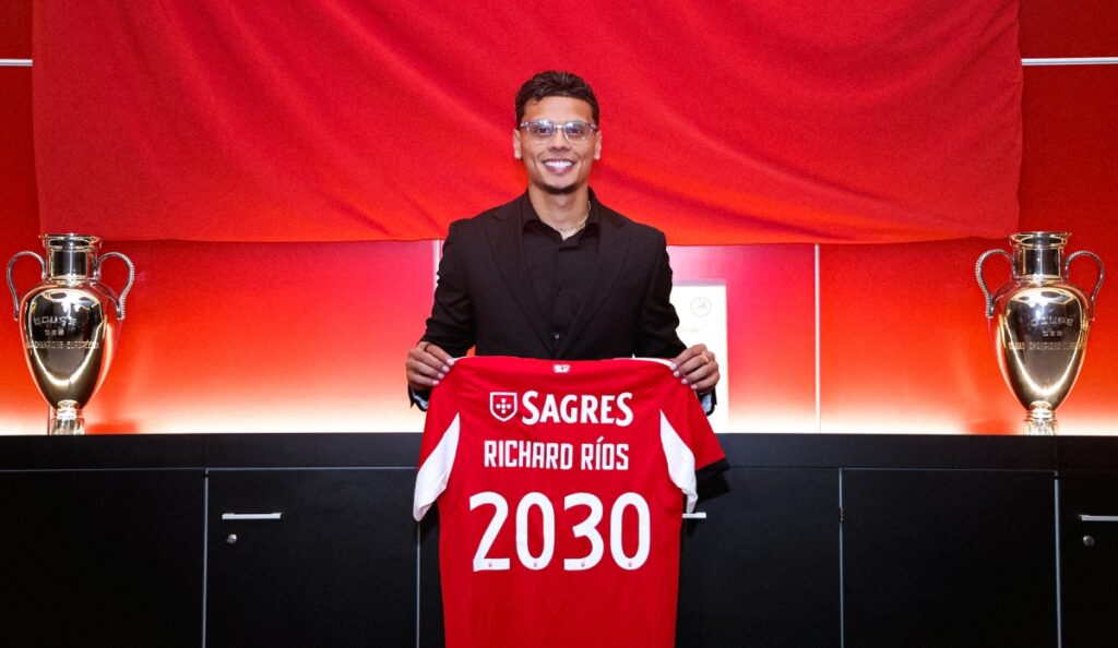 Richard Ríos, fichaje de Benfica / X: @SLBenfica